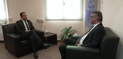 Rum lider Hristodulidis'in hayali suya d&uuml;şt&uuml;! Erh&uuml;rman kapıyı y&uuml;zlerine kapattı!