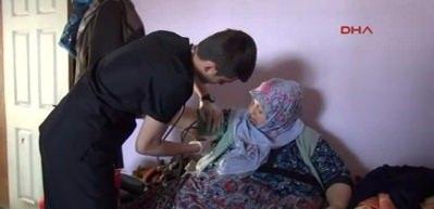  250 kiloluk kadın battaniyeyle taşındı