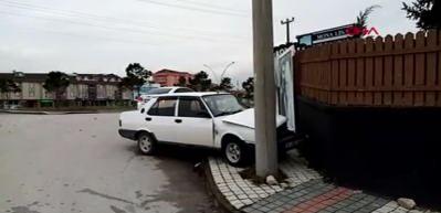 2 otomobilin &ccedil;arpıştığı kazada 1 kişi yaralandı