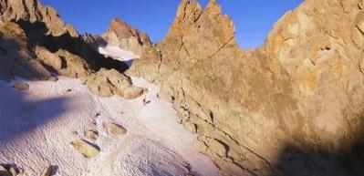 3000 Metre y&uuml;kseklikte en uzun y&uuml;r&uuml;y&uuml;ş
