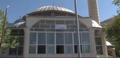 4 dakika arayla iki iftar ezanı okundu