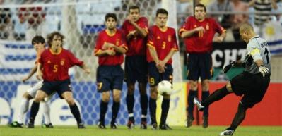 Chilavert'ın frikikten attığı gol