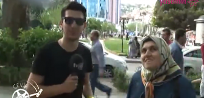 65 yaşındaki teyze tam 5 dil biliyor!