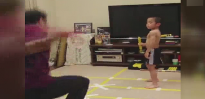 6 yaşındaki Bruce Lee