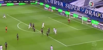 Avrupa'da haftanın g&ouml;l&uuml;! Savunmanın aklını aldı