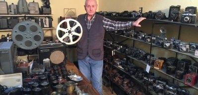 85 yaşındaki fotoğraf tutkunundan dev koleksiyon!