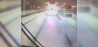 Telefonda mesajlaşırken 100 milyon dolarlık zarara neden oldu
