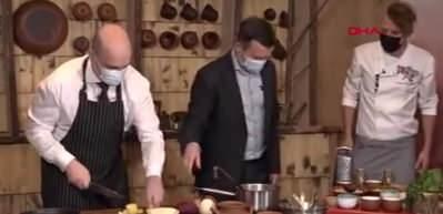 Ukraynalı bakanlar en iyi &ccedil;orbayı yapmak i&ccedil;in mutfağa girdi