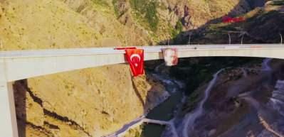 T&uuml;rkiye'nin en y&uuml;kseği a&ccedil;ıldı! 50 yıllık hayal ger&ccedil;ek oldu