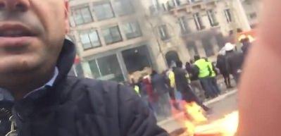 Haber7 Fransa'da! 'Sarı Yelekliler' durmuyor