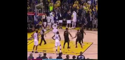 G&ouml;r&uuml;lmemiş olay! LeBron bile inanamadı