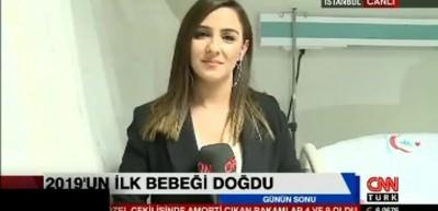 İşte yeni yılın ilk bebeği! 