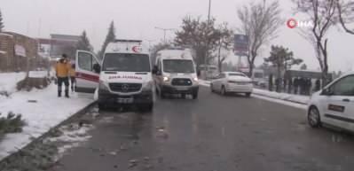Kayseri'de 5 servis ve 1 tır &ccedil;arpıştı: 18 yaralı