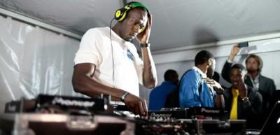 U&ccedil;an adam Usain Bolt bu kez DJ oldu