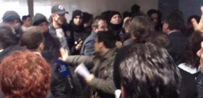Polis ile avukatlar birbirine girdi: 7 yaralı