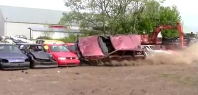 Volvo'yu hurdaya &ccedil;evirmek ne kadar zordur?