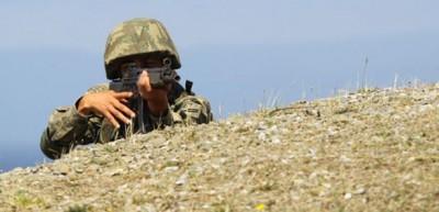 1 &uuml;steğmen şehit oldu 4 PKK'lı &ouml;ld&uuml;r&uuml;ld&uuml;