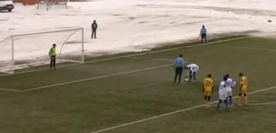 Ma&ccedil;ta r&uuml;zgar penaltıyı eziyete &ccedil;evirdi!