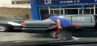 &Ccedil;inli baba 'b&ouml;yle baba olmaz olsun!' dedirtti