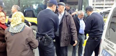 C&uuml;zdanım &ccedil;alındı deyince otob&uuml;s durduruldu