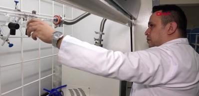 ABD yerine Van'ı tercih eden Prof. Dr. Zahmakıran'dan b&uuml;y&uuml;k başarı