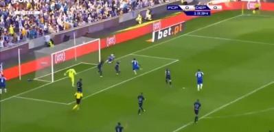 Aboubakar şov yapmaya devam ediyor!