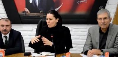 AK Parti Genel Başkan Yardımcısı Karaaslan belediye başkanları ile buluştu