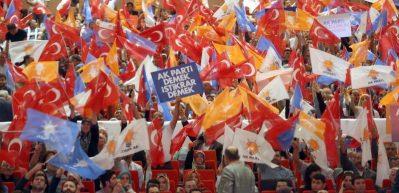 AK Parti'nin yeni se&ccedil;im şarkısı