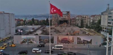 AKM yıkımında son durum havadan g&ouml;r&uuml;nt&uuml;lendi