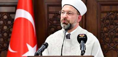 Ali Erbaş: Namahrem eli minarelerimize değmiş oldu
