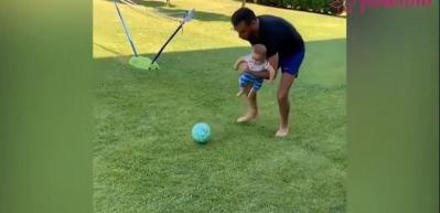 Alişan ve oğlu Burak'ın keyifli anları...