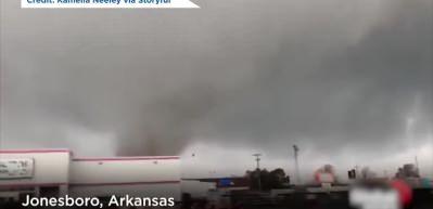 ABD'yi &ouml;nce Koronavir&uuml;s sonra Tornado fırtınası vurdu