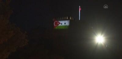 Ankara Kalesi, Filistin'e destek i&ccedil;in ışıklandırıldı