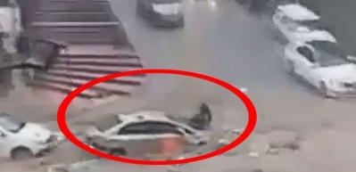 Ankara'da sel! Bir kişi suya kapıldı