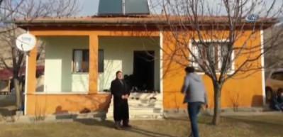 Ankara'daki şehidin baba evine ateş d&uuml;şt&uuml;