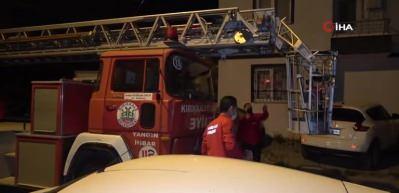 Anne ve babanın yaptığı pes dedirtti! Sahur vakti...