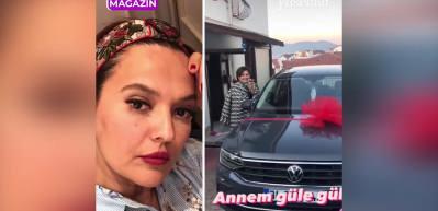 Annesine l&uuml;ks ara&ccedil; alan Demet Akalın fakir olduğunu s&ouml;yledi!