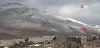 Ardahan'a kış geldi: Sıcaklık -7 dereceye d&uuml;şt&uuml;