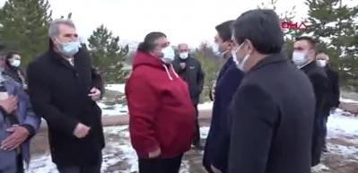  Aşık Veysel, vefatının 48'inci yılında mezarı başında anıldı