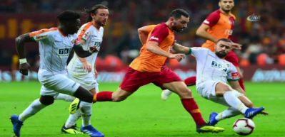 Aslan yarım d&uuml;zine gol attı, 3&rsquo;te 3 yaptı