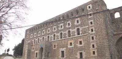 Aspendos'a ziyaretçi akını