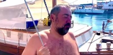 Ata Demirer 48 yaşını işte bu videoyla kutladı!