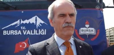 Azez'e 3 TIR kırtasiye malzemesi