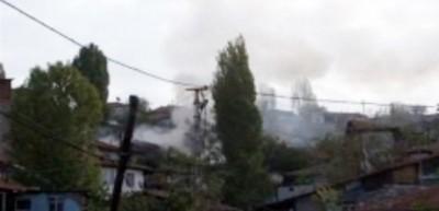 Ankara'da gecekondu yangını: 6 yaralı