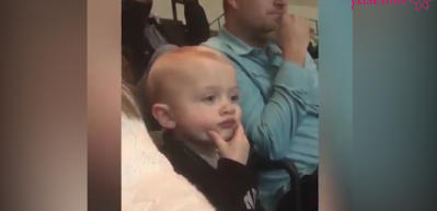 Babalarını taklit eden minikler!