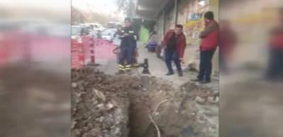 Bağcılar&rsquo;da 24 saattir s&uuml;ren elektrik arızası vatandaşları mağdur etti 