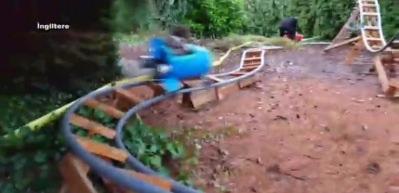 Bah&ccedil;esine Roller Coaster kurdu