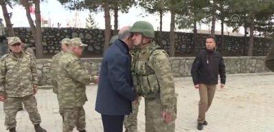 Bakan Akar ve Komutanlar, Harekat Merkezi'nde 