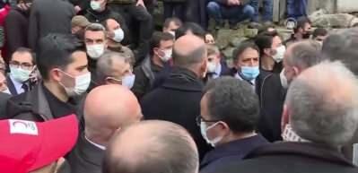 Bakan Soylu ve Bakan Kurum 60 hanenin yandığı Derei&ccedil;i k&ouml;y&uuml;nde