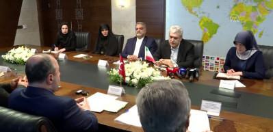 Bakan Varank, İran Cumhurbaşkanı Yardımcısı Sattari ile g&ouml;r&uuml;şt&uuml;
